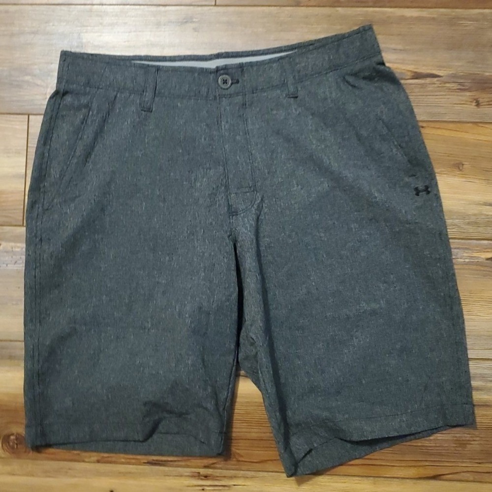 Under Armour Mens 34 Charcoal Gray Performance Golf Shorts Flat Front HeatGear